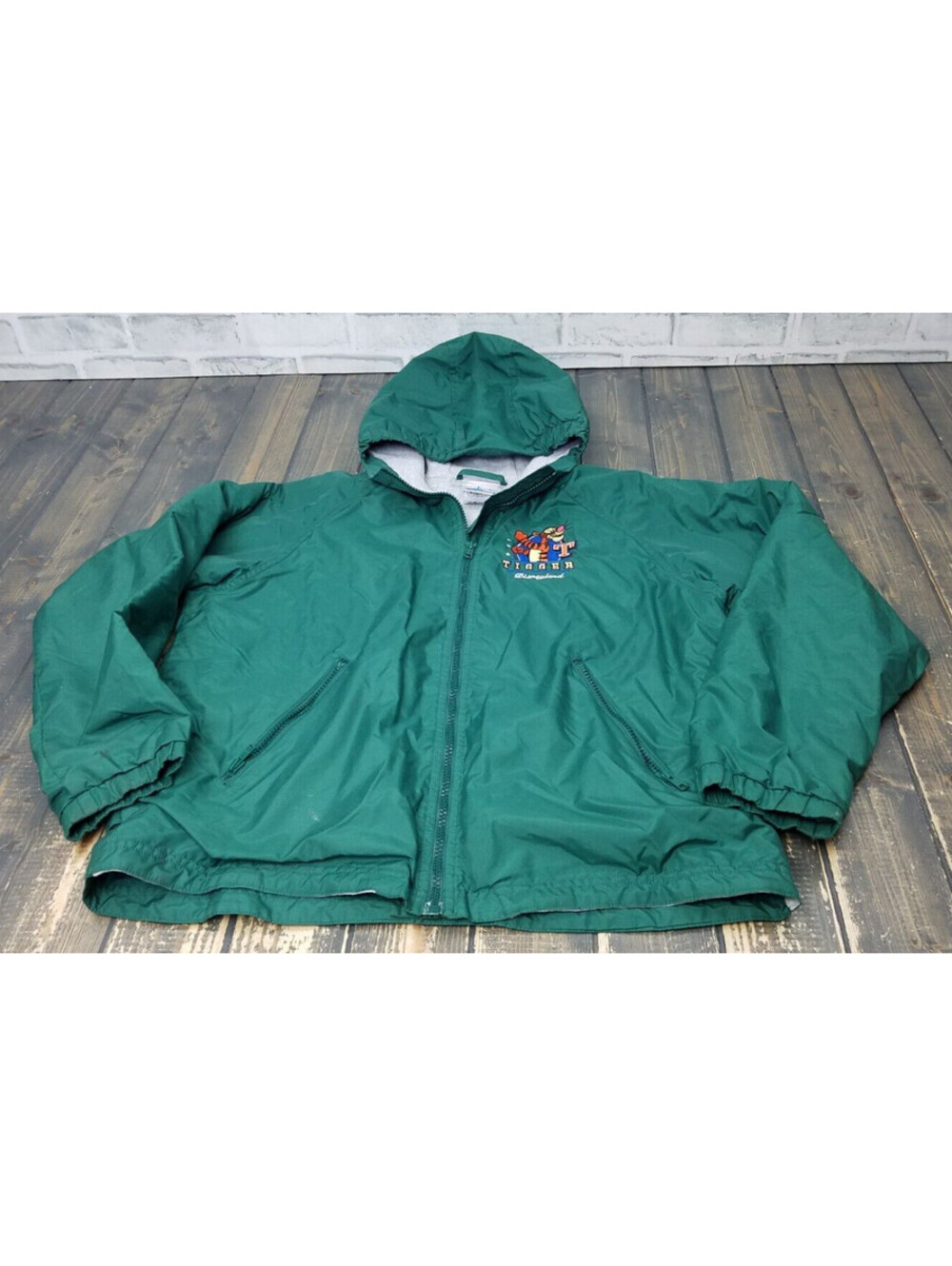 Vintage 90s Disneyland Tigger Jacket Youth Boys XL Green Hooded Disney